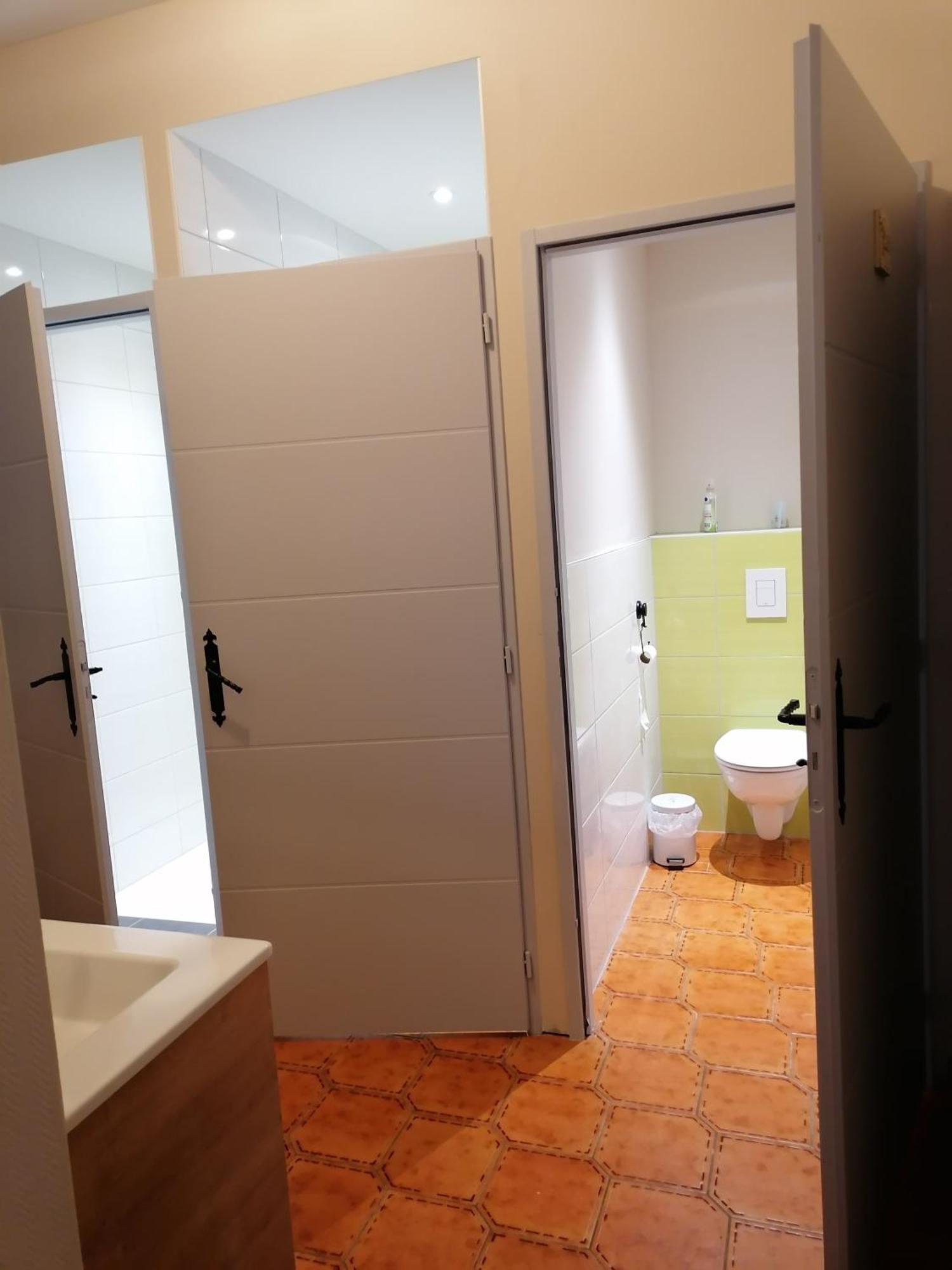 LOU GRAOU CHEPRE gîte d'étape Chandon Chambre photo